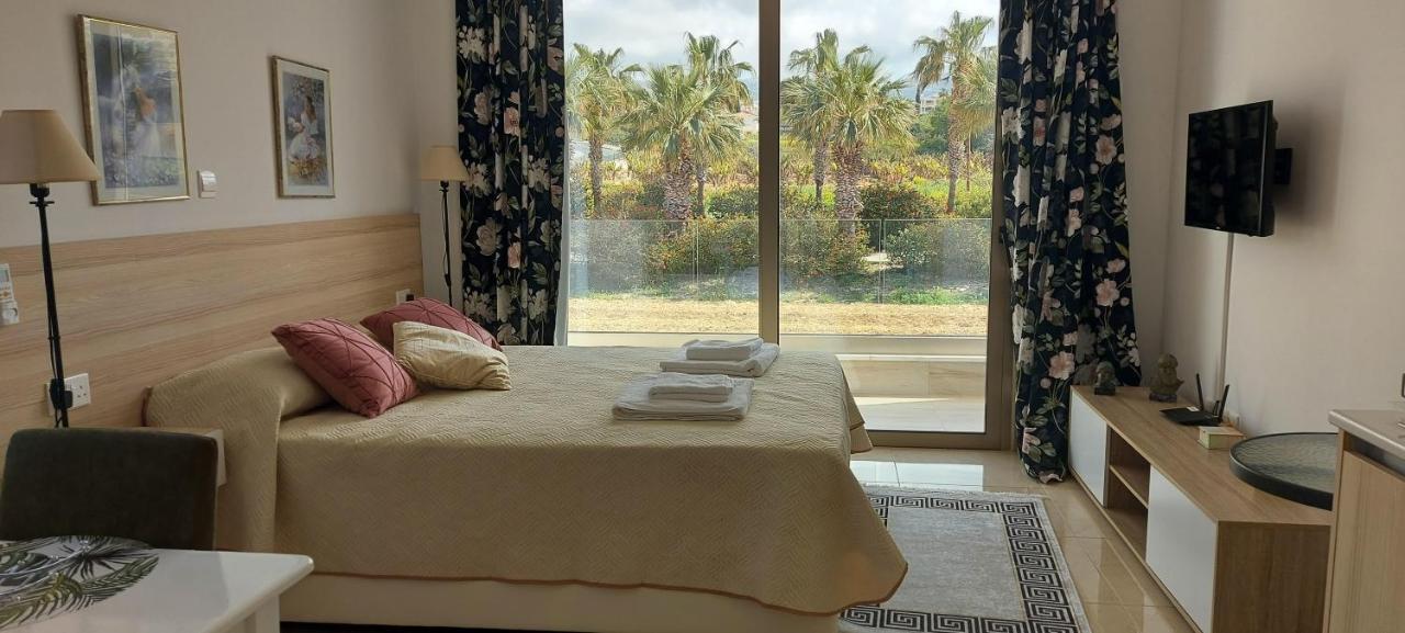 Harmony Seaview Apartments Paphos Exterior foto